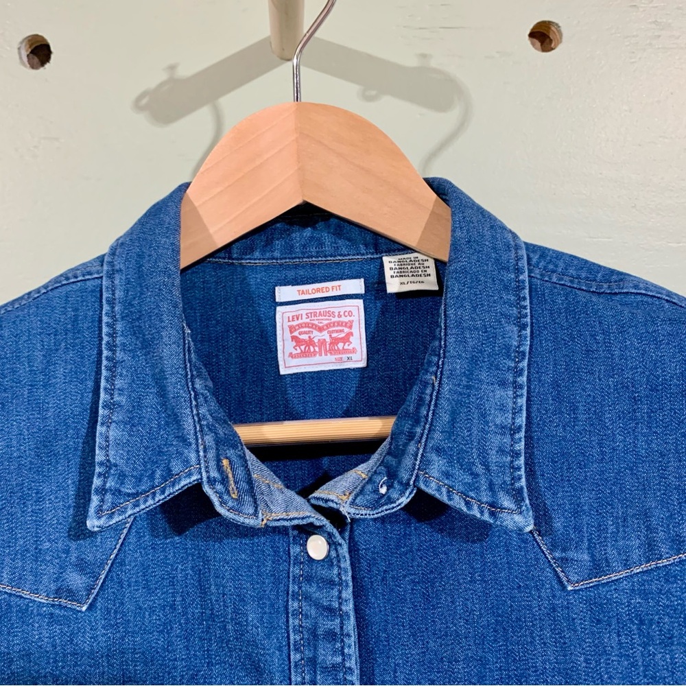 Levi's Indigo Button-Down Shirt - image 3